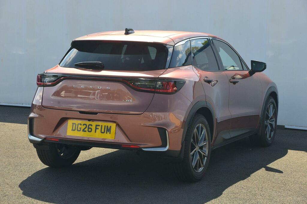 Lexus LBX 1.5 Takumi E-cvt DG26FUM Brown #6