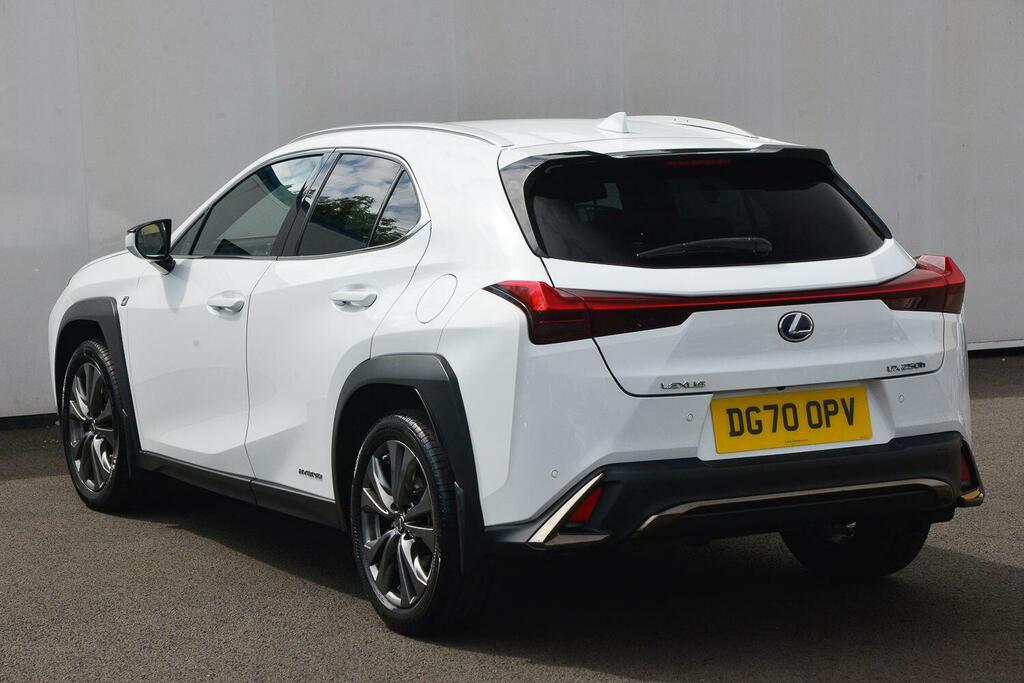 Lexus UX 250H 2.0 F-sport Cvt Nav DG70OPV White #3