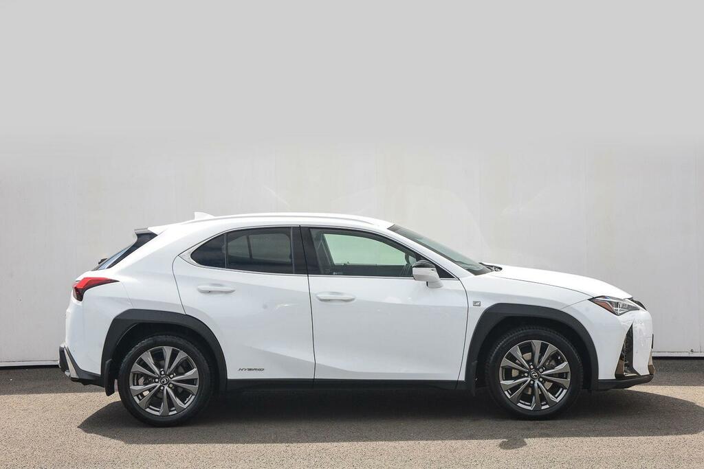 Lexus UX 250H 2.0 F-sport Cvt Nav DG70OPV White #5