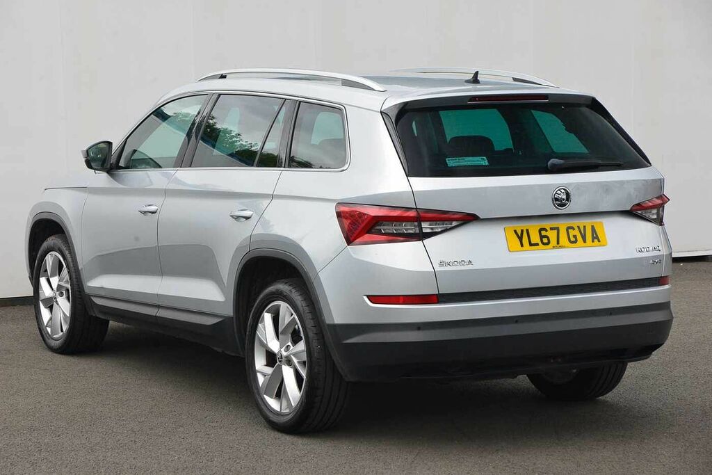 Skoda Kodiaq 2.0 Tdi Edition 4X4 Dsg 7 Seat YL67GVA Silver #3