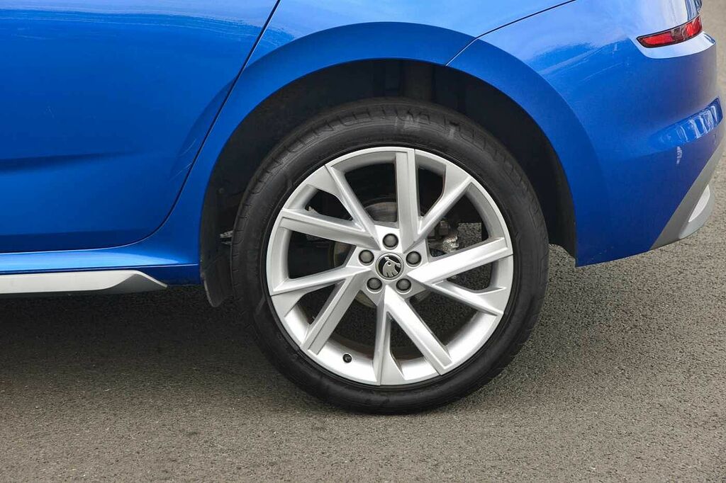 Skoda Kamiq 1.0 Tsi 110 Se L Executive Dsg YT23LHF Blue #5