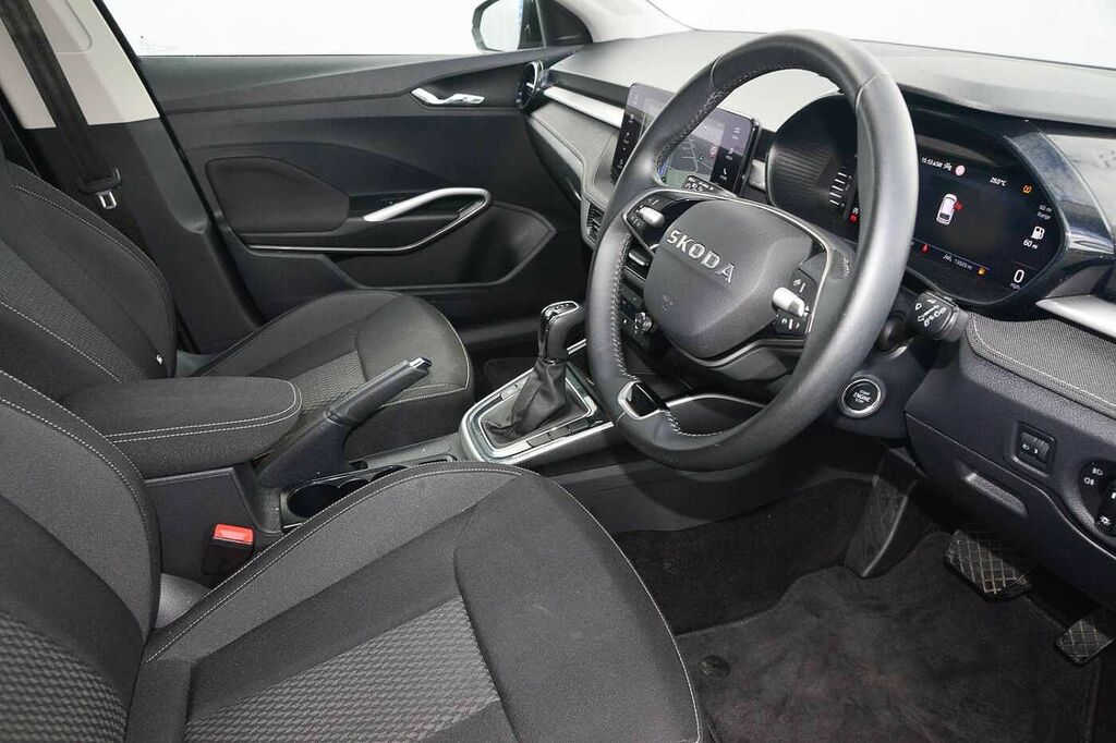 Skoda Fabia 1.0 Tsi 116 Se L Edition Dsg BJ25UUR Black #6
