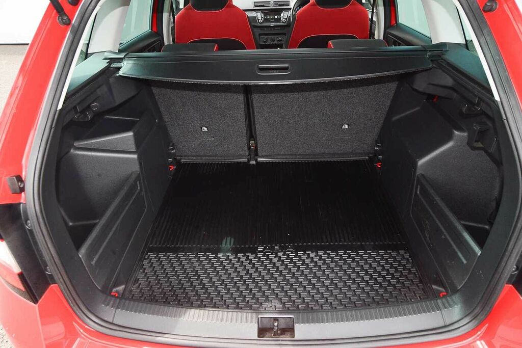 Skoda Fabia 1.4 Se Tdi Dsg Red 1 Owner Red #10