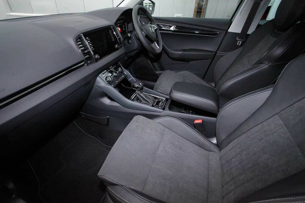 Skoda Karoq 1.5 Tsi Se L Dsg Grey #2