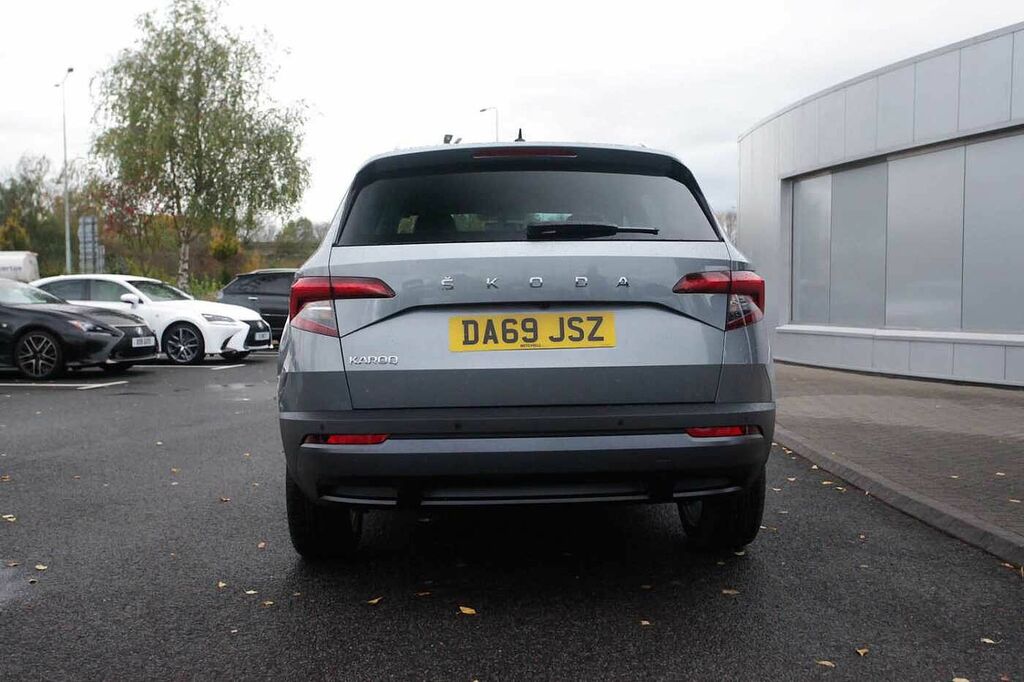Skoda Karoq Karoq Se L Tdi Scr 4X4 S-a Green #8