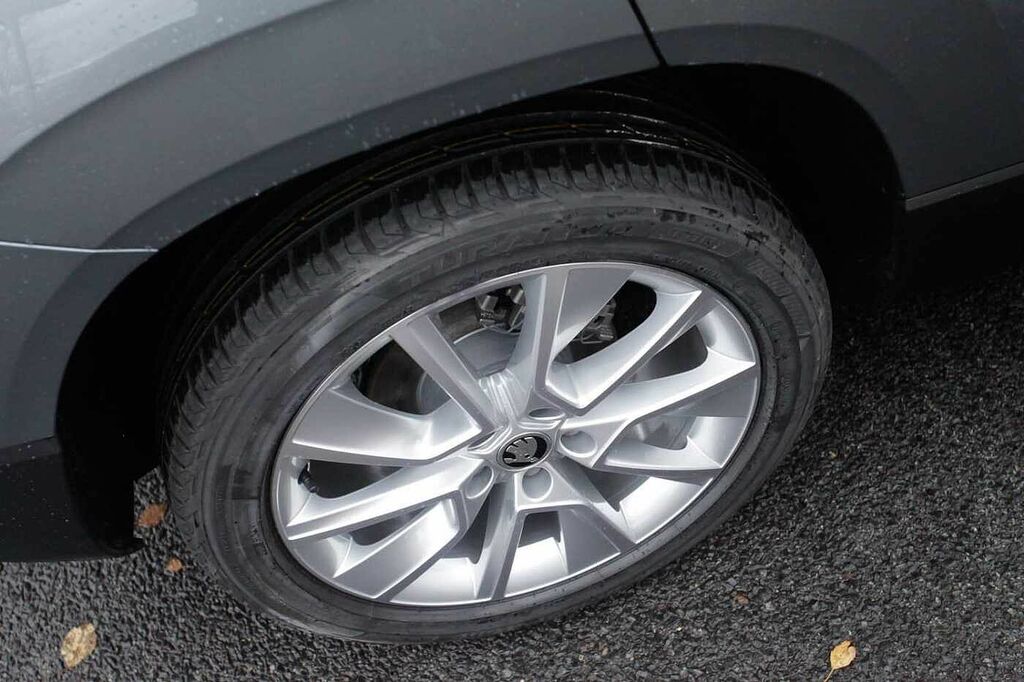 Skoda Karoq 1.5 Tsi Se L Dsg Grey #5