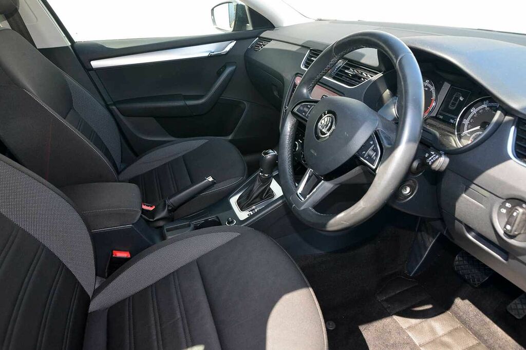 Skoda Octavia 1.0 Tsi Se Dsg Grey #6