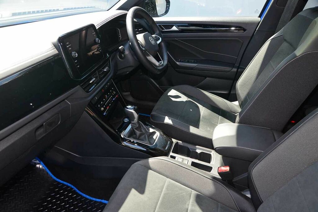 Volkswagen T-Roc 1.5 Tsi Style Design Dsg VK75PWF Blue #2