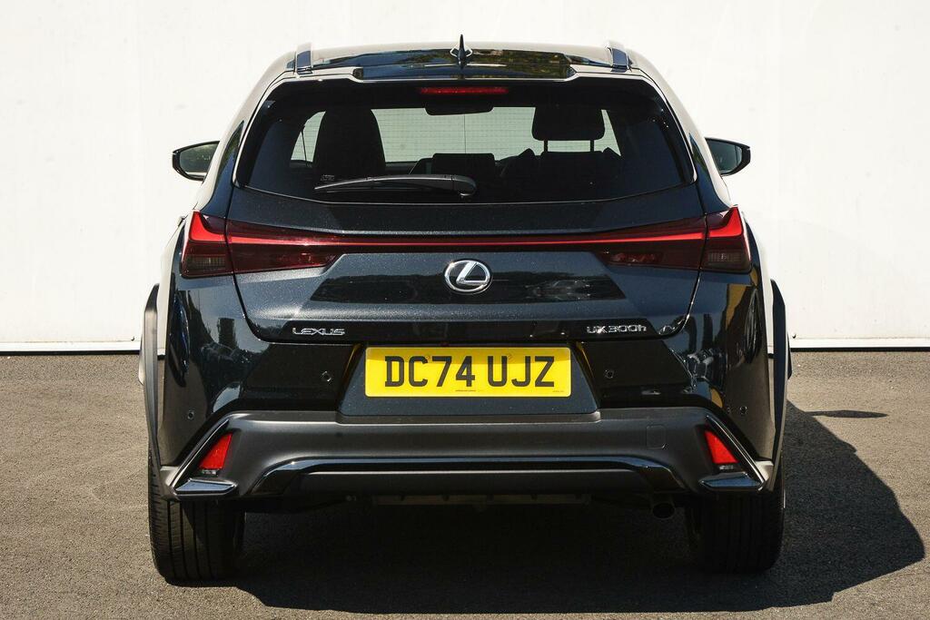 Lexus UX 300H 2.0 F-sport Design Cvt DC74UJZ Black #4