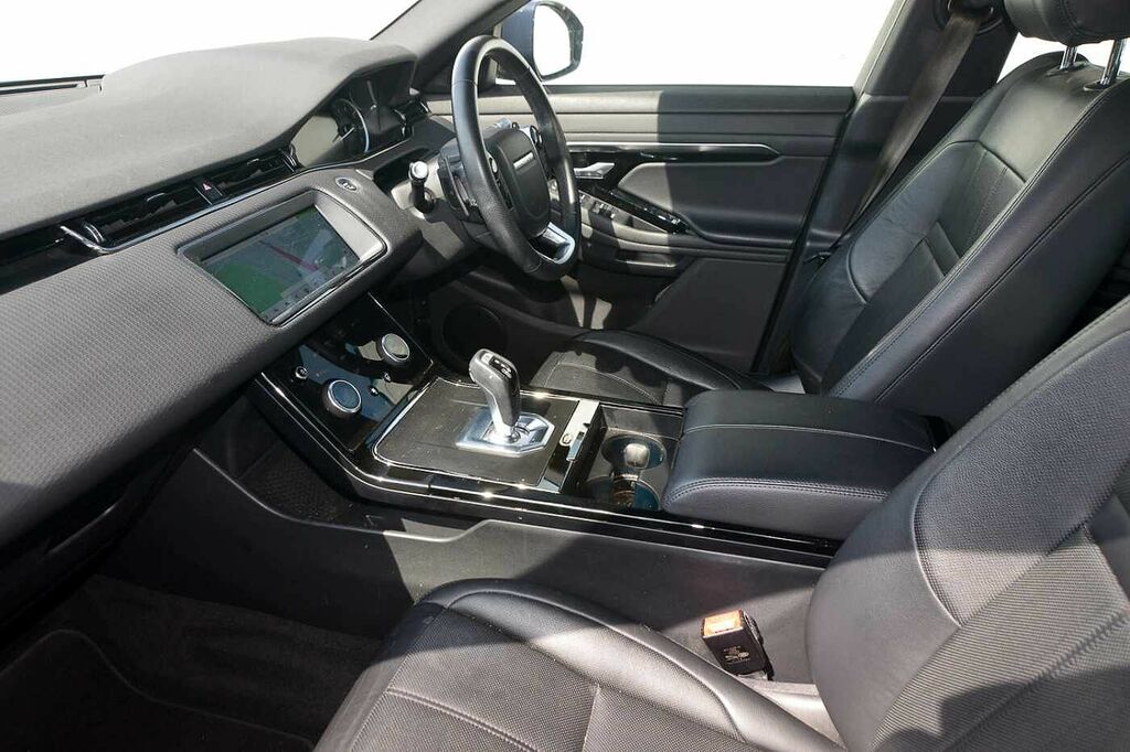 Land Rover Range Rover Evoque 2.0 P200 R-dynamic S GY20MMJ Black #2