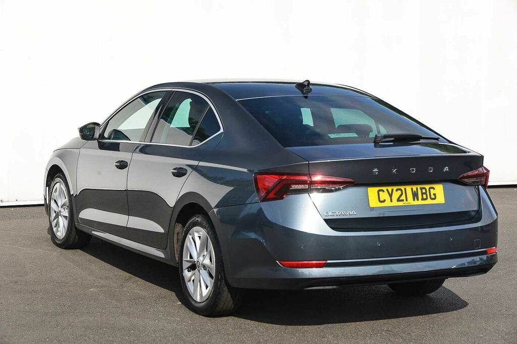 Skoda Octavia 1.5 Tsi Se L First Edition CY21WBG Grey #3