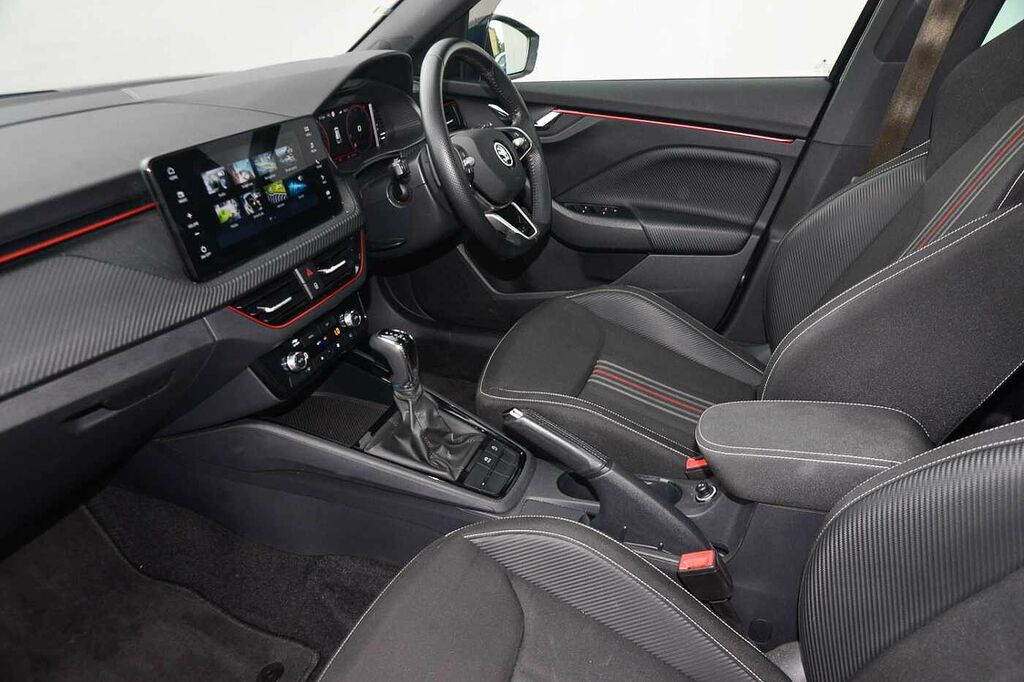 Skoda Kamiq 1.0 Tsi Monte Carlo Dsg YK74ULF Black #2