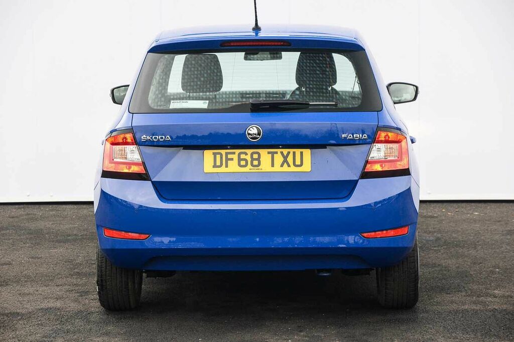 Skoda Fabia Fabia Se L Tsi White #7