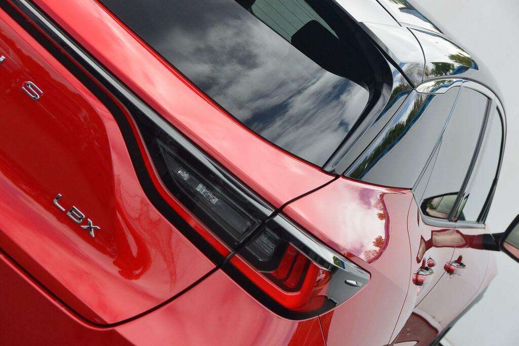 Lexus LBX 1.5 Vvt-ie Premium Plus E-cvt Euro 6 Ss Red #25