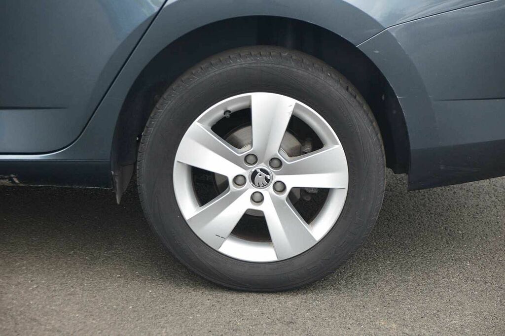 Skoda Fabia 1.0 Tsi Se DH19KZS Grey #5