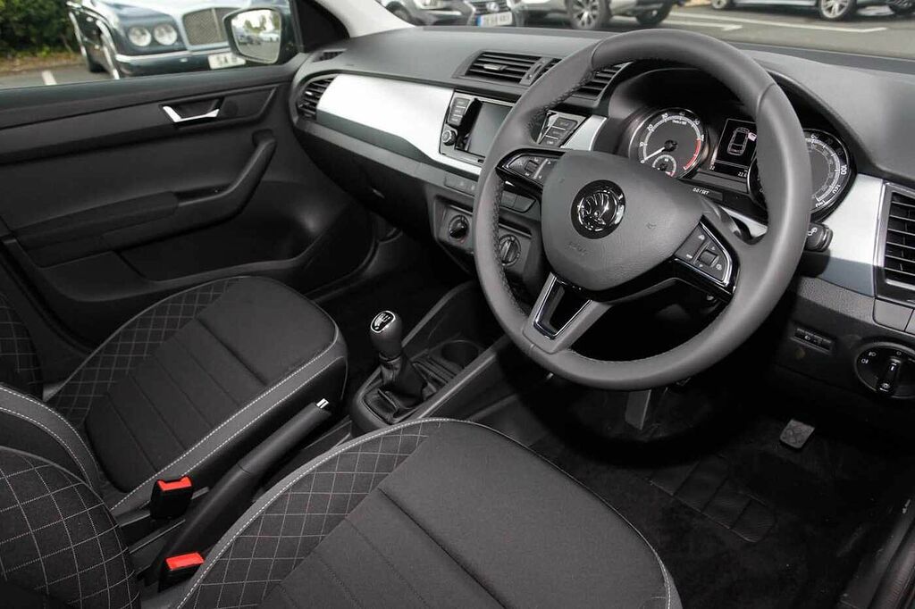 Skoda Fabia 1.0 Tsi Se Grey #6