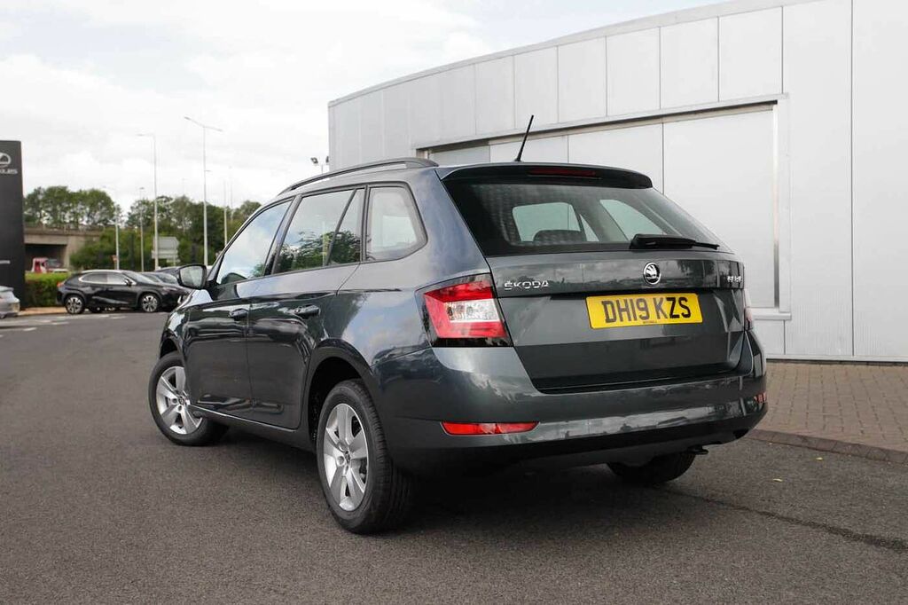Skoda Fabia 1.0 Tsi Se Grey #3