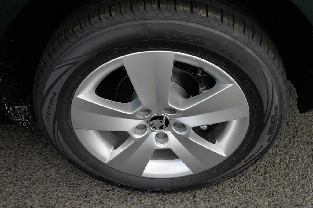 Skoda Fabia 1.0 Tsi Se Grey #5