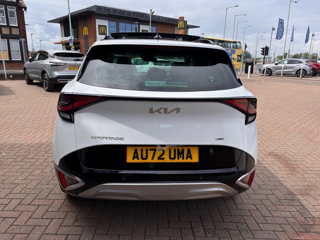 Kia Sportage 1.6T Gdi Hev 4 White #6