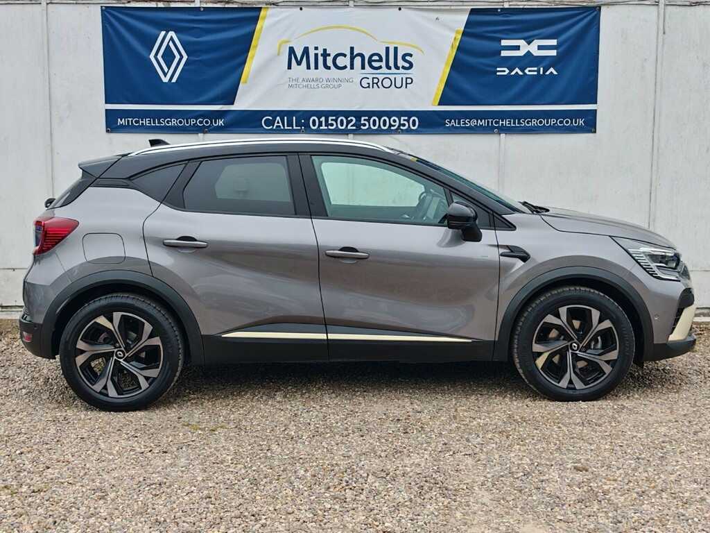 Renault Captur 1.6 E-tech Hybrid 145 Engineered Bose Edn EX23BLF Black #3