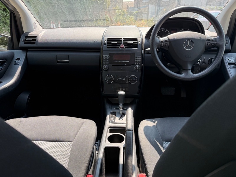 Mercedes-Benz A Class 1.5 A150 Classic Se Silver #6