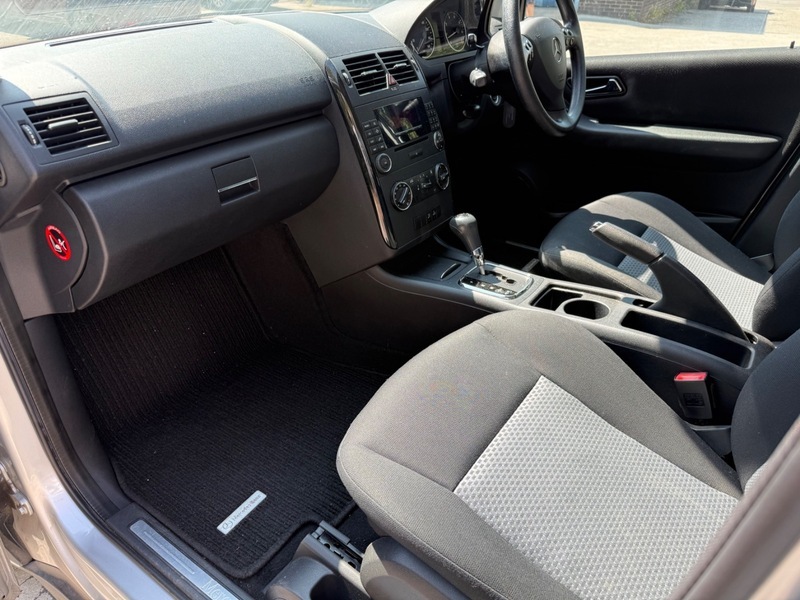 Mercedes-Benz A Class Hatchback  #7