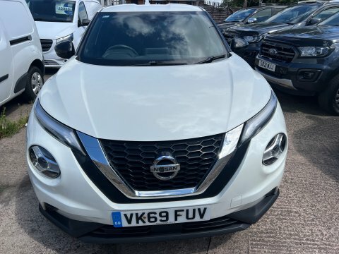 Nissan Juke Dig-t N-connecta VK69FUV White #4
