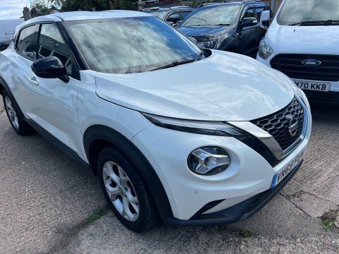 Nissan Juke Dig-t N-connecta White