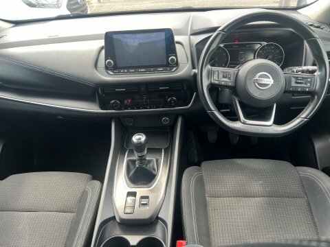 Nissan Qashqai Dig-t Acenta Premium DN22EDU Black #5