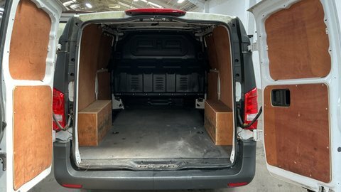 Mercedes-Benz Vito 66 Progressive L2 White #6