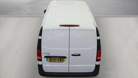Mercedes-Benz eVito Evito Progressive L2 White #5