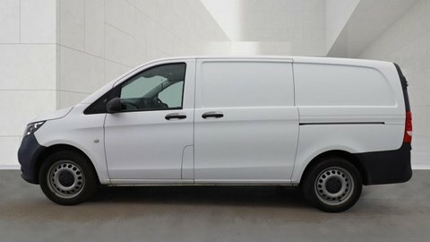 Mercedes-Benz eVito Evito Progressive L2 White #5