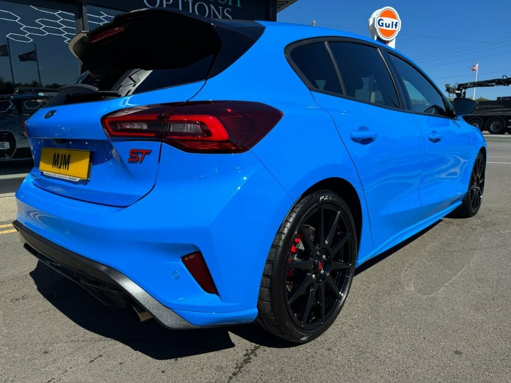 Ford Focus 2024 2.3T Ecoboost St Edition Hatchback Blue #6