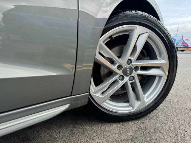 Audi A1 2019 1.5 Tfsi 35 S Line Sportback Manua Grey #5