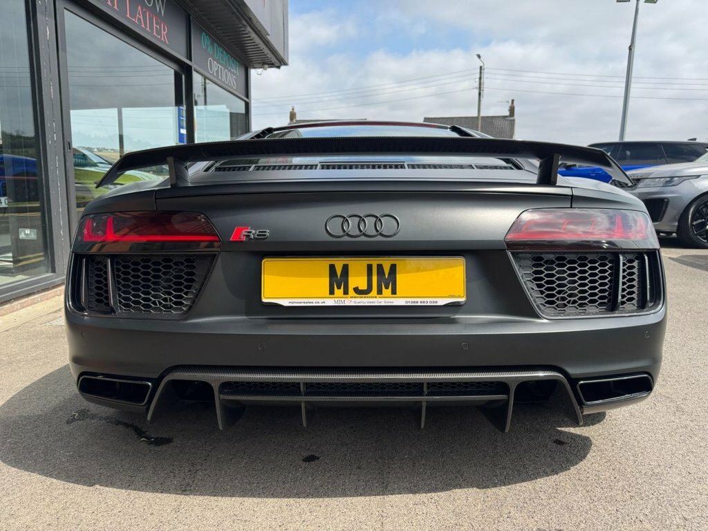 Audi R8 R8 Quattro V10 S-a Red #8