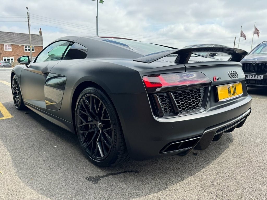 Audi R8 R8 Quattro V10 S-a Red #36