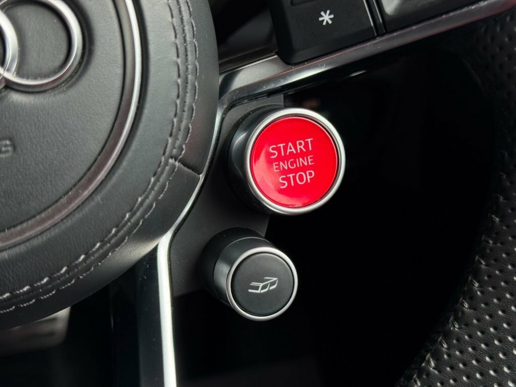 Audi R8 R8 Quattro V10 S-a Red #54