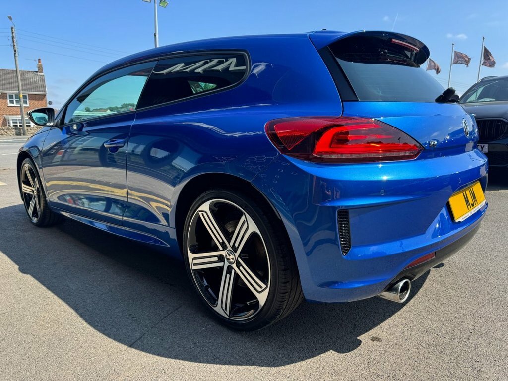 Volkswagen Scirocco 2.0 Tdi Bluemotion Tech R-line Dsg White #54