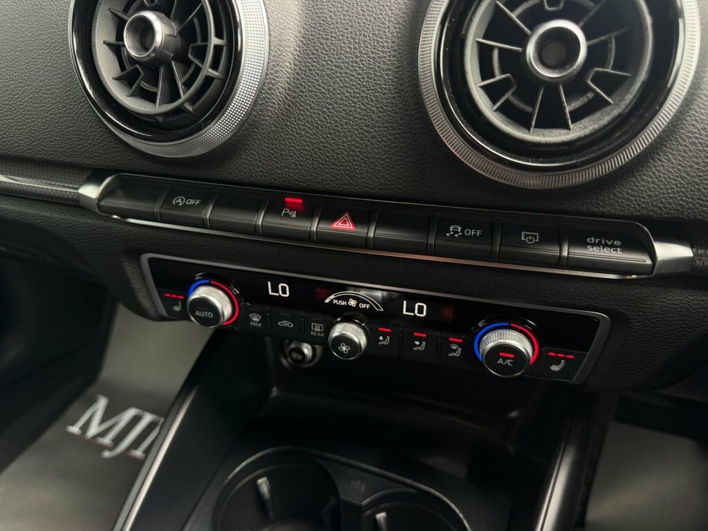 Audi RS3 Rs 3 Sportback Tfsi Quattro Black #57