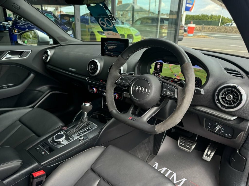 Audi RS3 Rs 3 Sportback Tfsi Quattro S-a Black #4