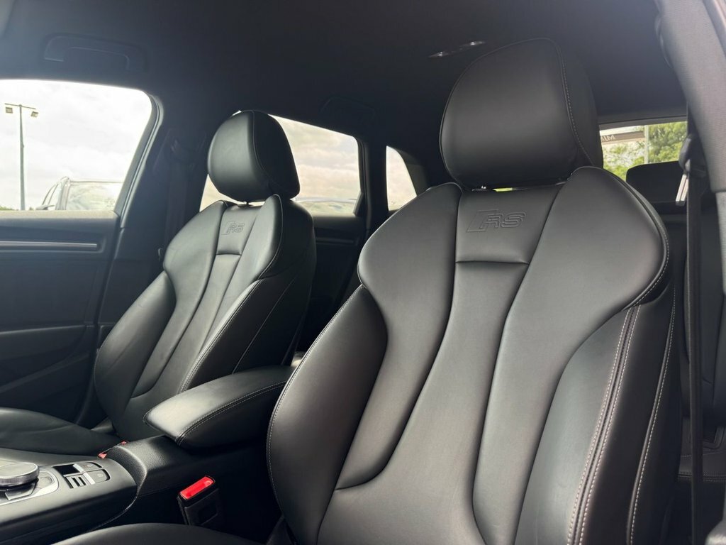 Audi RS3 Rs 3 Sportback Tfsi Quattro S-a Black #3