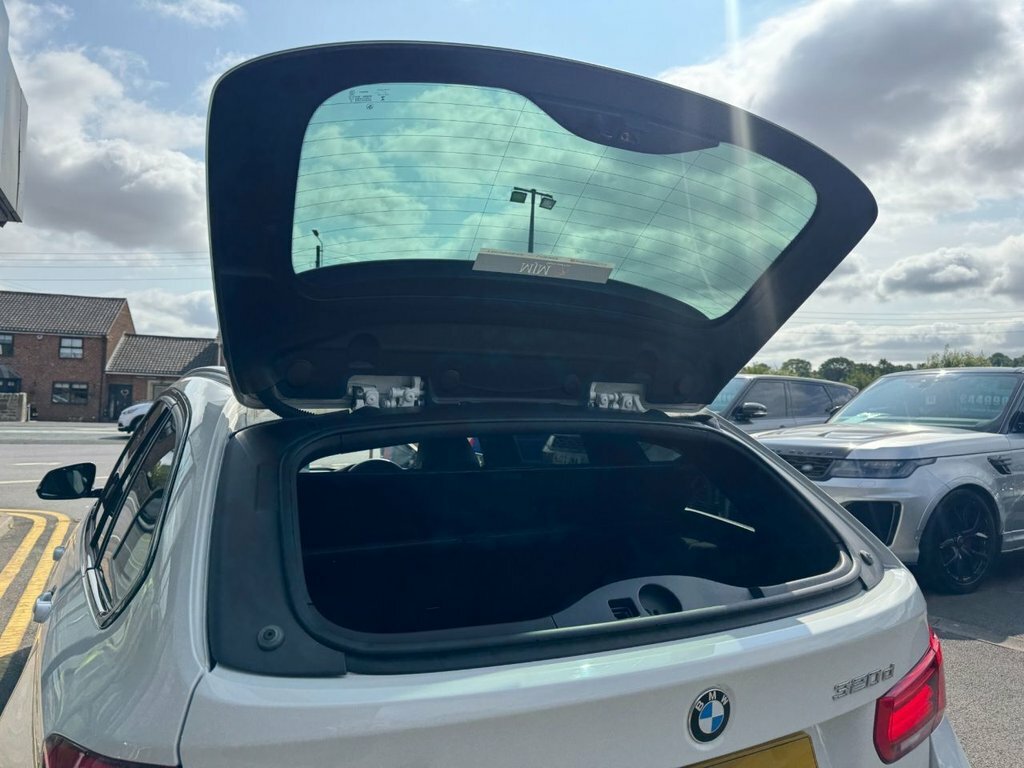 BMW 3 Series 3 Series #25