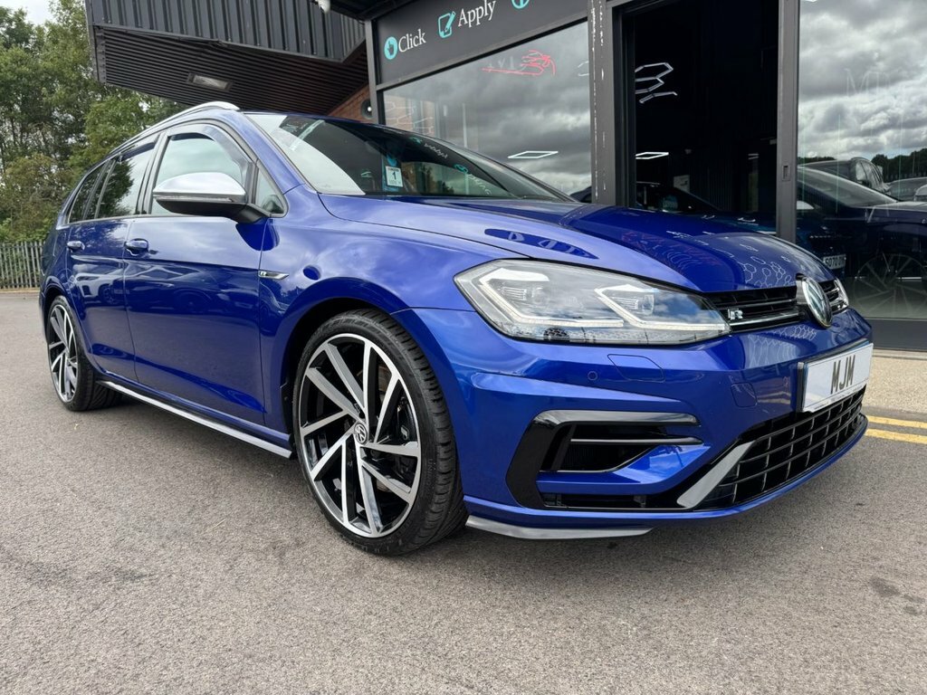 Volkswagen Golf Estate Red #63