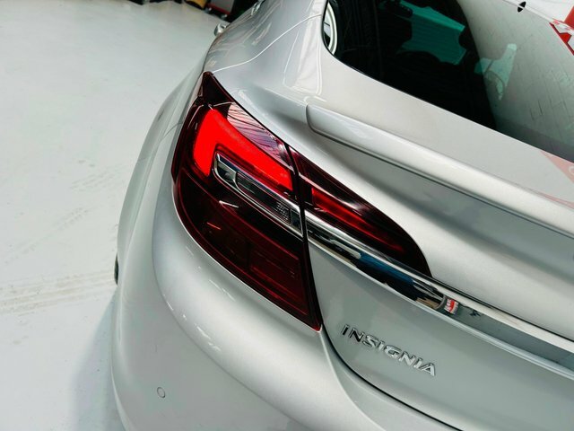 Vauxhall Insignia Sports Tourer Sri Vx-line Nav Red #16