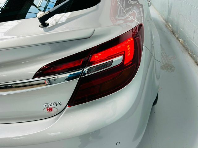 Vauxhall Insignia Sports Tourer Sri Vx-line Nav Red #15