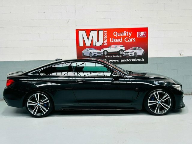 BMW 4 Series 420D M Sport Black #4