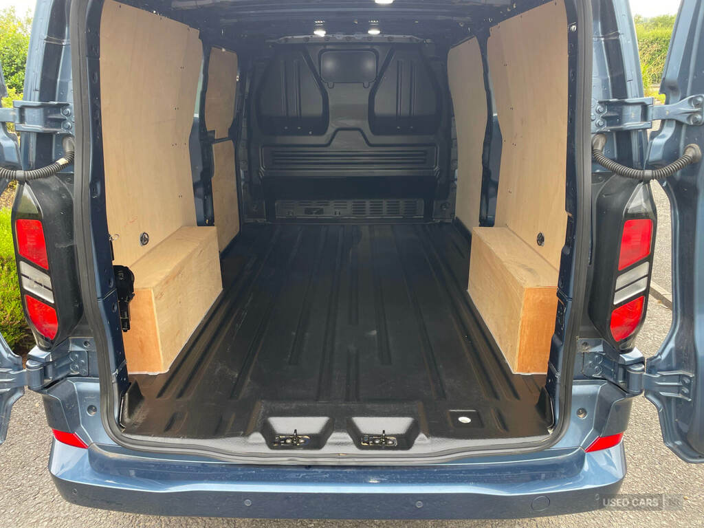Ford Transit Custom 2.0 Ecoblue 136Ps H1 Van Limited BK25XUF Blue #4