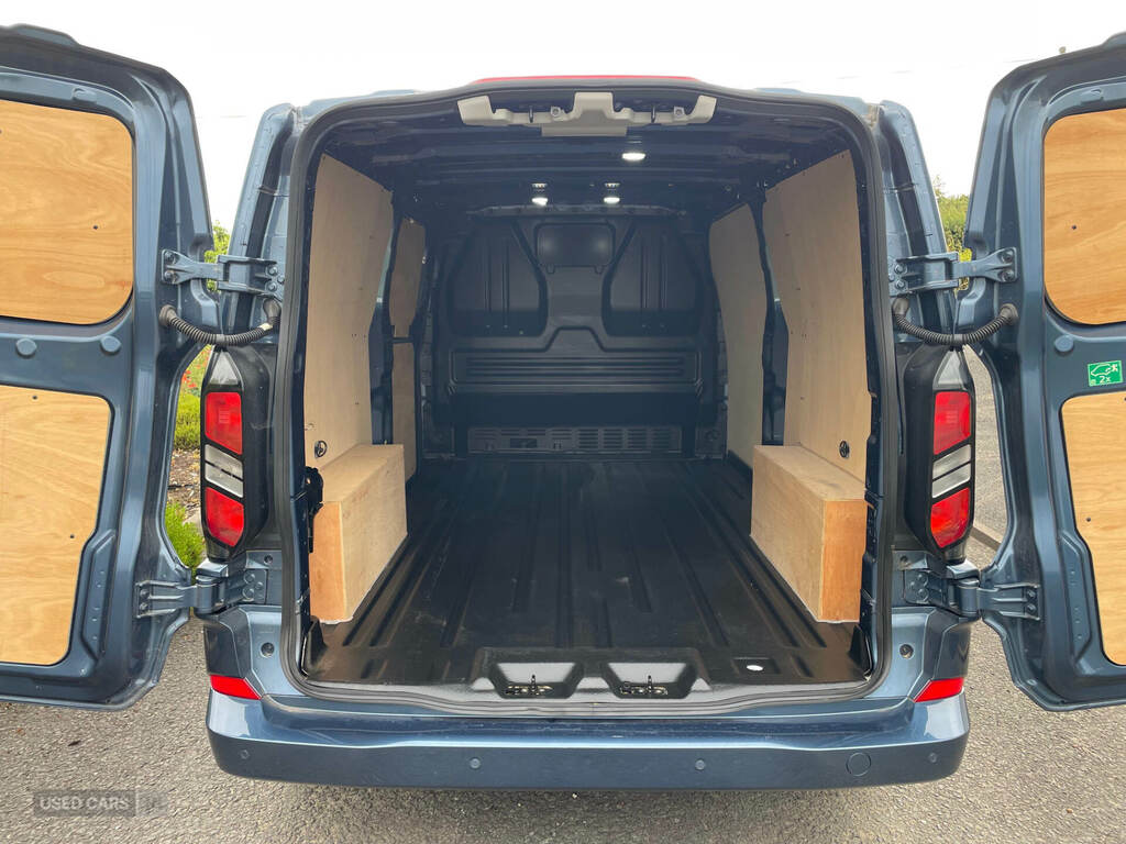 Ford Transit Custom 2.0 Ecoblue 136Ps H1 Van Limited BK25XUF Blue #5