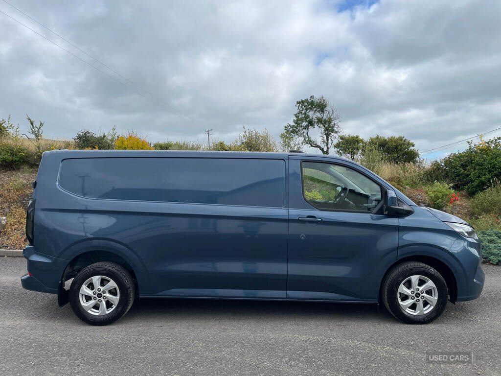 Ford Transit Custom 2.0 Ecoblue 136Ps H1 Van Limited BK25XUF Blue #3