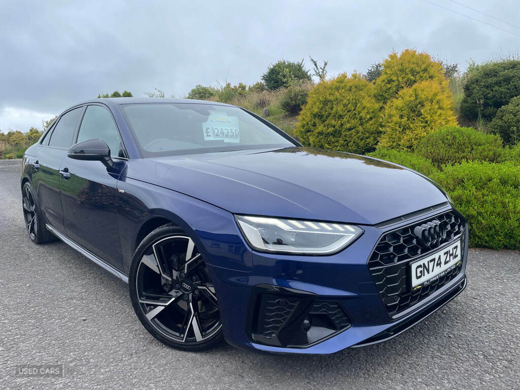 Audi A4 35 Tfsi Black Edition S Tronic Blue
